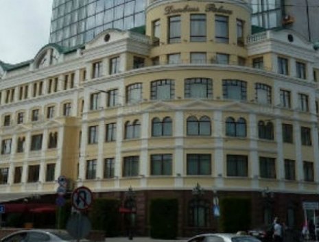 Фасад бизнес-центра Пушкинский