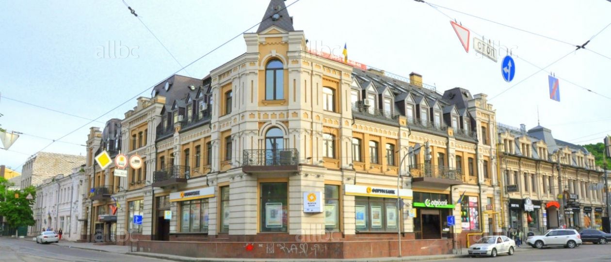 Фасад бизнес-центра Константиновская 15