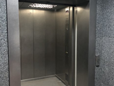 лифт Бизнес-центра Capital hall